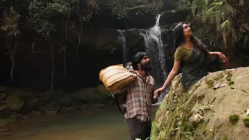 Задник до фильму"சாயாவனம்" #932071