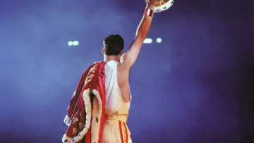 Задник до фильму"Queen: We Are the Champions - Die Geschichte der größten Sporthymne aller Zeiten" #942983