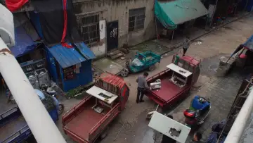 Задник до фільму "青春（苦）" #1143727