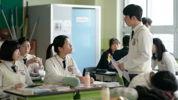 Задник до фильму"세계의 주인" #539695