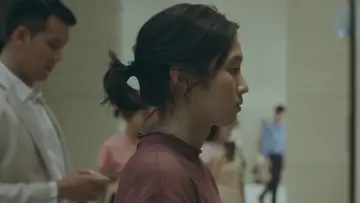 Задник до фильму"พนักงานใหม่ (โปรดรับไว้พิจารณา)" #966424