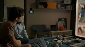 Задник до фильму"Esok Tanpa Ibu" #539537