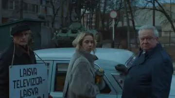 Задник до фільму "Badautojų namelis" #540834