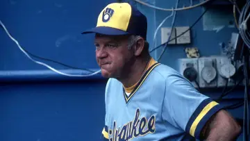 Задник до фільму "Just a Bit Outside: The Story of the 1982 Milwaukee Brewers" #1608874