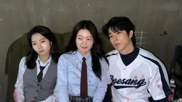 Задник до фильму"강령: 귀신놀이" #516508