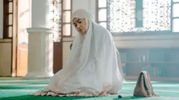 Задник до фильму"La Tahzan: Cinta, Dosa, Luka..." #672926