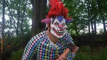 Задник до фильму"Camp Blood: Clown Shark" #1171448