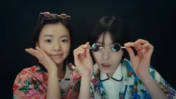 Задник до фільму "여름의 카메라" #830084