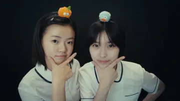 Задник до фільму "여름의 카메라" #830096