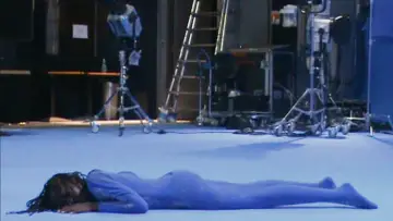 Задник до фільму "Naked Blue" #1526231