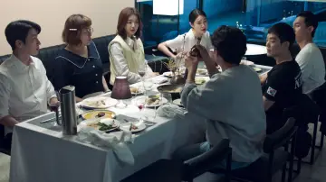 Задник до фільму "동창 : 최후의 만찬" #1139877