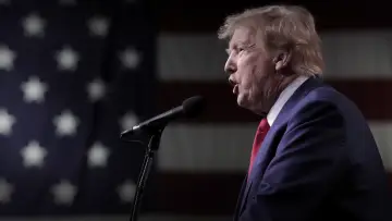 Задник до фильму"The Choice 2024: Harris vs. Trump" #1194957