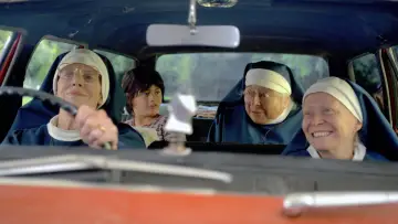 Задник до фильму"Holy Days" #534153