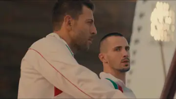 Задник до фильму"Без крила" #929748