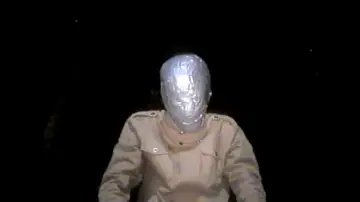Задник до фильму"Tapeface" #982114