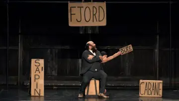 Задник до фільму "Les Gros Patinent Bien" #1900559