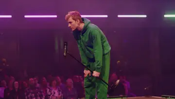 Задник до фильму"James Acaster: Hecklers Welcome" #681920