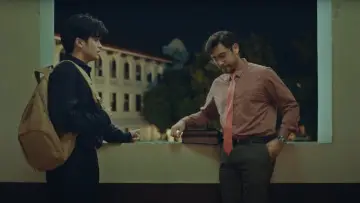 Задник до фильму"Bar Boys: After School" #633359