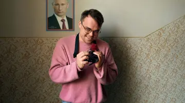 Задник до фильму"Містер Ніхто проти путіна" #536901