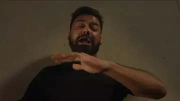 Задник до фильму"ഡീയസ് ഈറെ" #575252