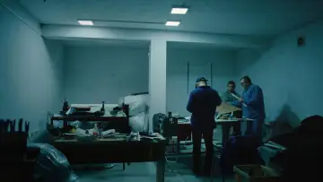 Задник до фильму"Odložen Let" #735134