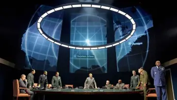 Задник до фильму"National Theatre Live: Dr. Strangelove" #724347
