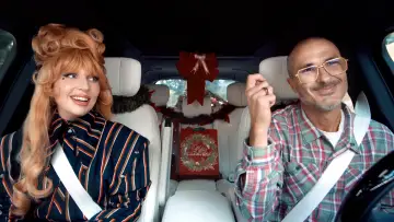 Задник до фильму"Carpool Karaoke: Різдво з “Автокараоке”" #678386