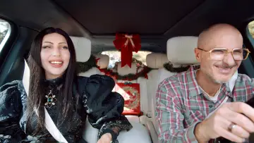 Задник до фильму"Carpool Karaoke: Різдво з “Автокараоке”" #678400