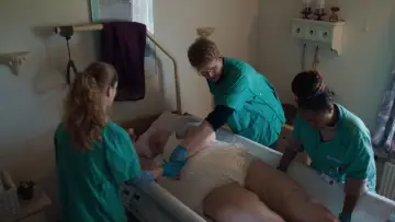 Задник до фільму "Hjem kære hjem" #660220