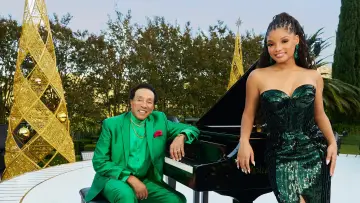 Задник до фильму"A Motown Christmas" #1172488