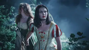 Задник до фільму "The Death of Snow White" #641265