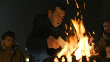 Задник до фильму"Дуже далеко" #692856