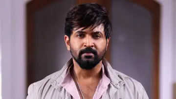 Задник до фильму"ரெட்ட தல" #593320