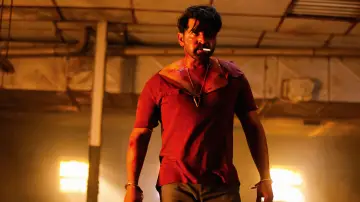 Задник до фильму"ரெட்ட தல" #593332