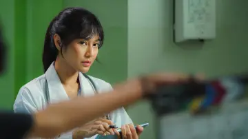 Задник до фільму "Descendants of the Sun" #1624277