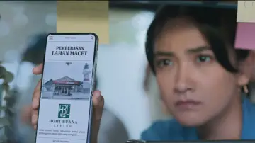 Задник до фильму"Senin Harga Naik" #765217