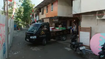 Задник до фільму "Sampai Titik Terakhirmu" #534341