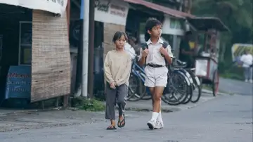 Задник до фільму "Children of Heaven" #817830