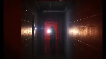 Задник до фильму"Captive" #915564