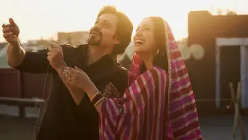 हक़ постер