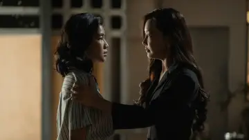 Задник до фильму"สุสานคนเป็น" #855348