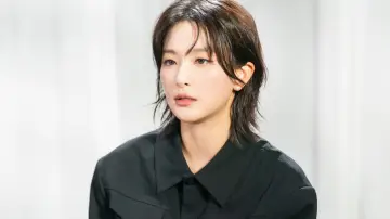 Задник до фільму "레드벨벳 해피니스 다이어리 : 마이 디어, 레베럽 인 시네마" #1712326