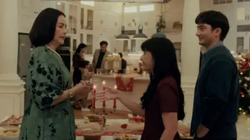Задник до фильму"Patah Hati Yang Kupilih" #538993