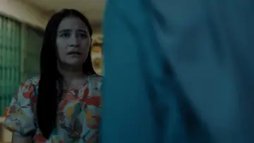 Задник до фильму"Patah Hati Yang Kupilih" #539021