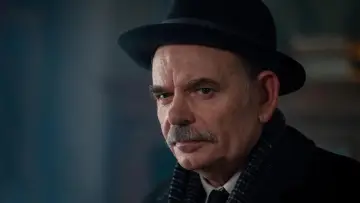 Задник до фільму "Monsieur" #1816029