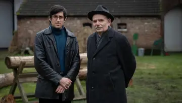 Задник до фільму "Monsieur" #1816032
