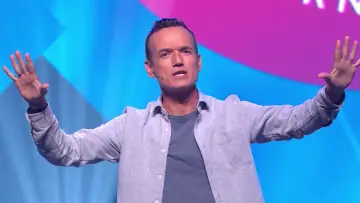 Fabien Olicard prend le temps d'en rire постер