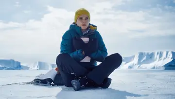 Задник до фильму"Ice Skater" #536093