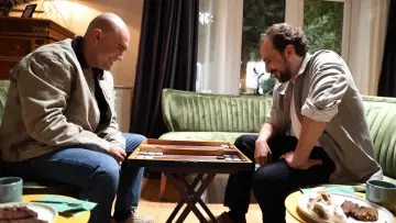 Задник до фильму"Başka Bir Sen" #880057
