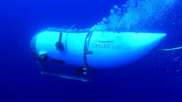 Задник до фильму"Титан: Катастрофа підводного апарата OceanGate" #647405